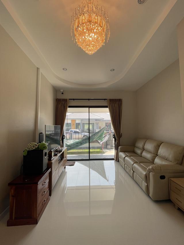 บ้านเดี่ยวสไตล์โมเดิร์น บรรยากาศร่มรื่น ไม่มีค่าส่วนกลาง 6