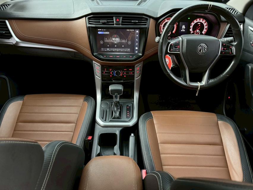 MG Extender 4 ประตู 2.0 GRAND X ปี 2021 เกียร์ออโต้ ไมล์แท้ 5x,xxx กม. 7
