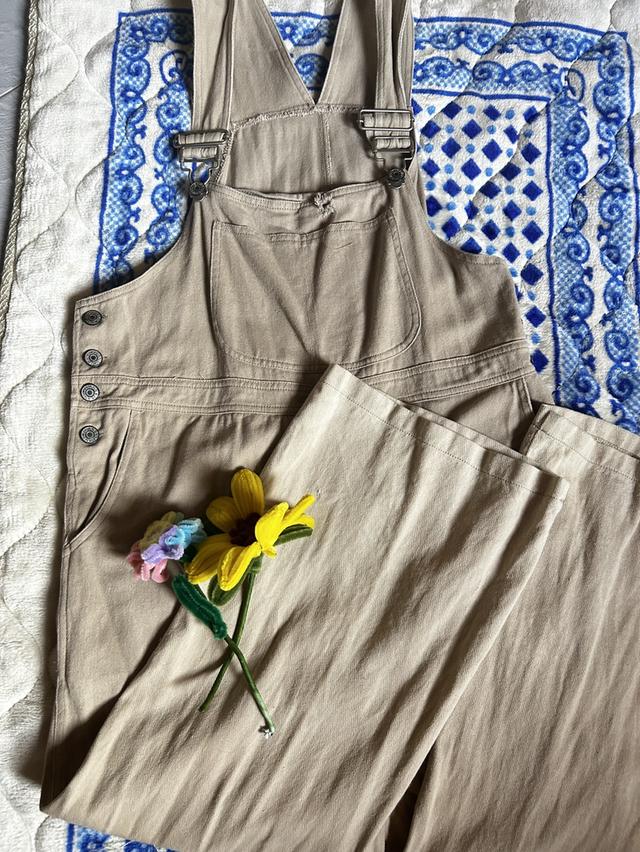 เสื้อผ้ามือสองสภาพดี