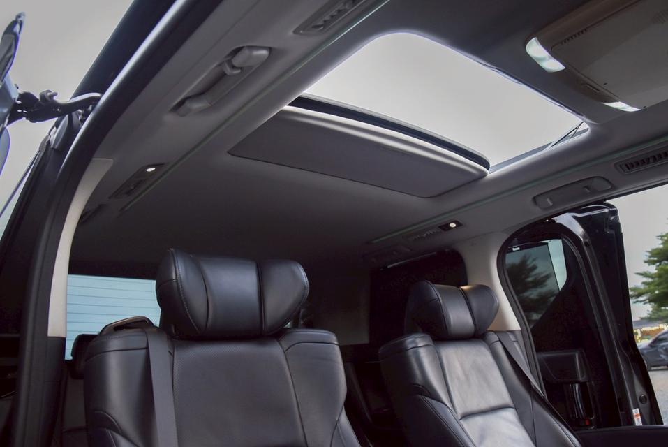 รหัสรถ CBL7482 Toyota Vellfire 2.5 Hybrid ZRG Edition E-Four AT 2015 16