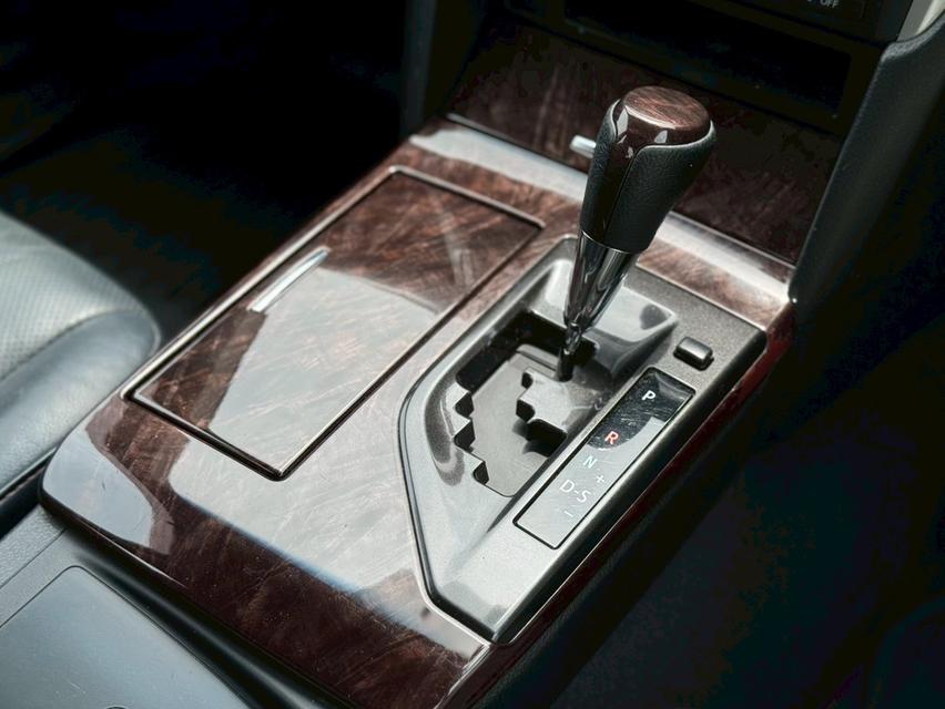 TOYOTA. CAMRY 2.0G EXTREMO Y2015 สีดำ ออโต้ 12