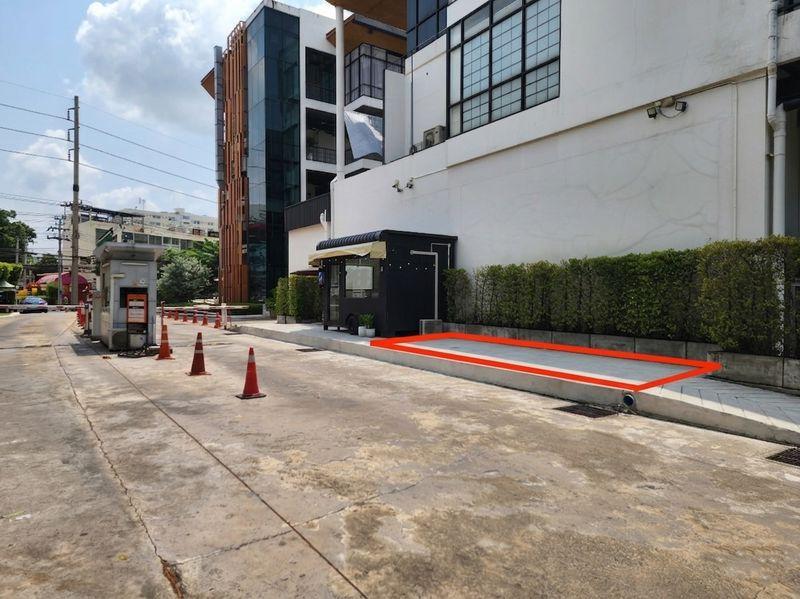 ให้เช่าพื้นที่วางคีออส | ถนนจันทน์ | ทางเข้าโครงการ Mixed-use  พื้นที่เชิงพาณิชย์ทำเลทอง ชั้น 1 ภายในโครงการ ห้องสุดท้าย ตำแหน่งดี ติดแบรนด์ดัง รูปย่อยที่ 1