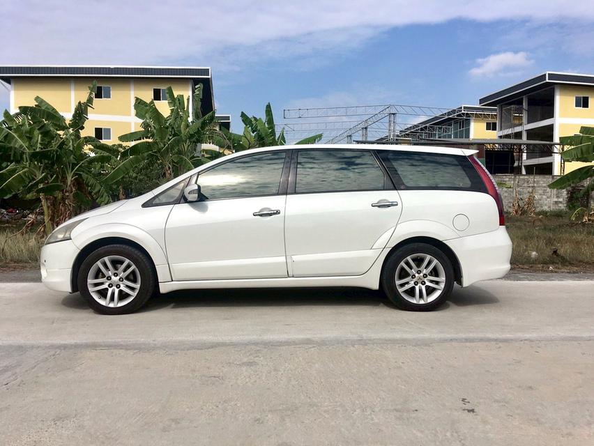 Mitsubishi ​SpaceWagon GT 2.4 Mivic 2011  7