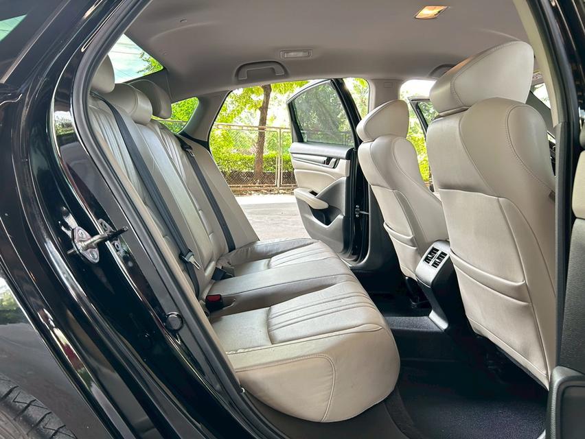 ขายรถ Honda Accord 1.5 Turbo ปี 2020 สีดำ เกียร์ออโต้ 10