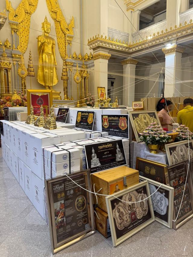 เหรียญหล่ออาร์มบอร์นชุบเงินลงยาเหลืองหลวงพ่อโสธร รุ่น ประวัติศาสตร์ตำรวจ ๒๕๖๘ 18