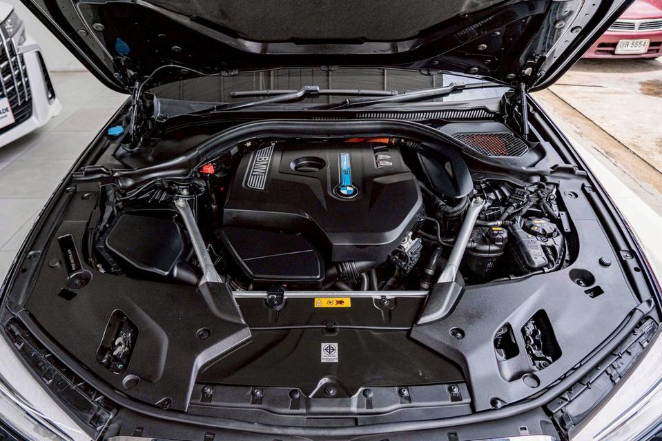 รหัสรถ NP5894 BMW 530e M SPORT 2020 15