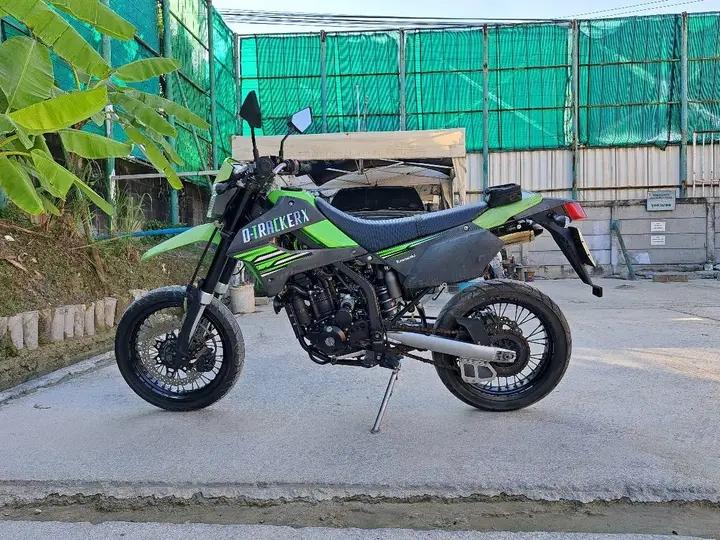 รถบ้านสวยๆ Kawasaki D-Tracker 2