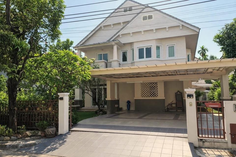 luxury house for Sale โครงการหมู่บ้านพัฒนาการ 2