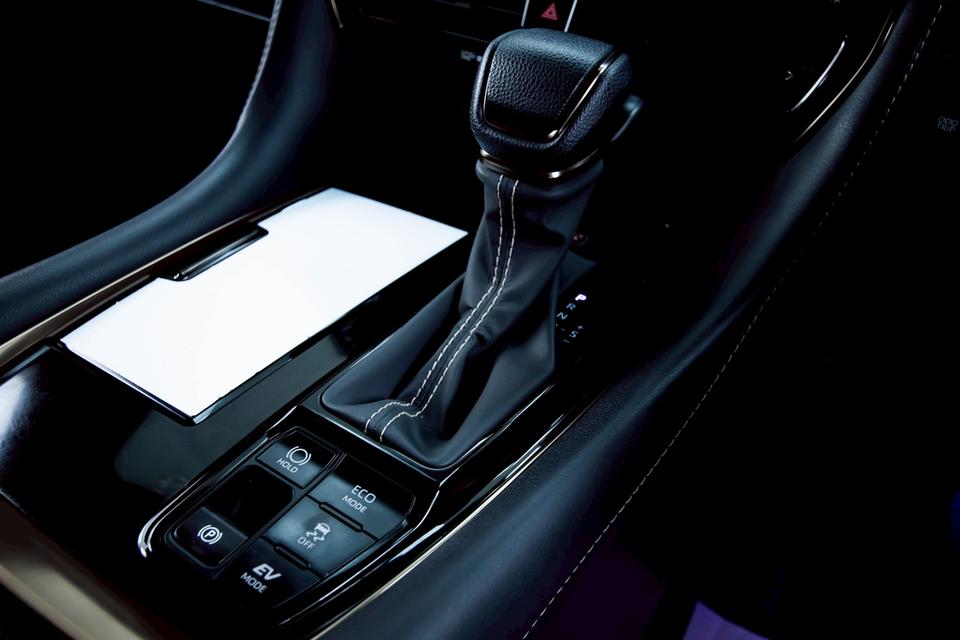 TOYOTA ALPHARD 2.5 Z AT 2025 รูปที่ 15