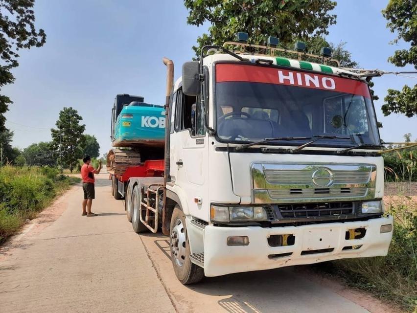 หัวลาก + โลเบต 10 เมตร . Hino 3