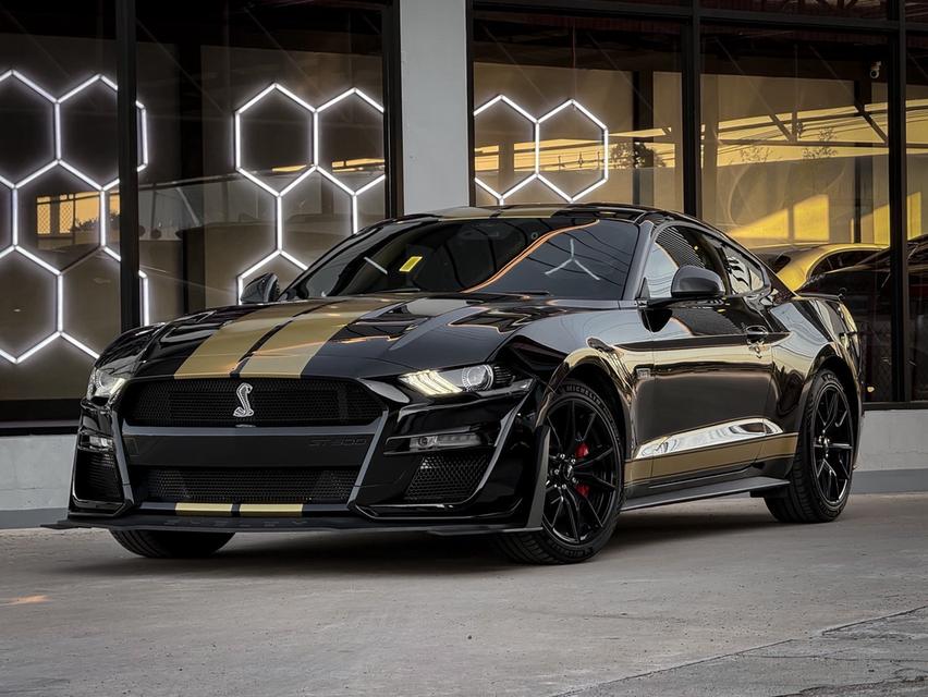 FORD MUSTANG ECO BOOST 2.3L HIGH PERFORMANCE TO GT500 LOOK