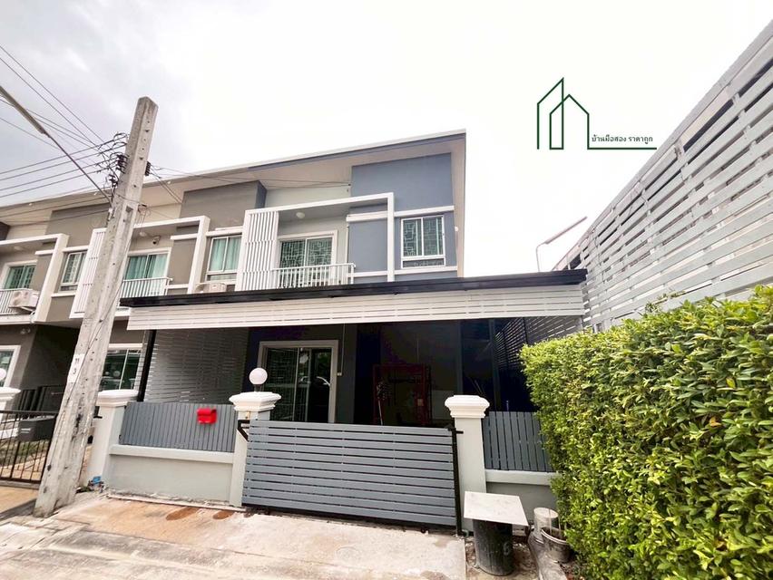 ทาวน์เฮ้าส์ 2 ชั้น บ้านนิรันดร์วิลล์ 12 หลังมุม ซ.วัดศรีวารีน้อย บางพลี รีโนเวทใหม่ทั้งหลัง 