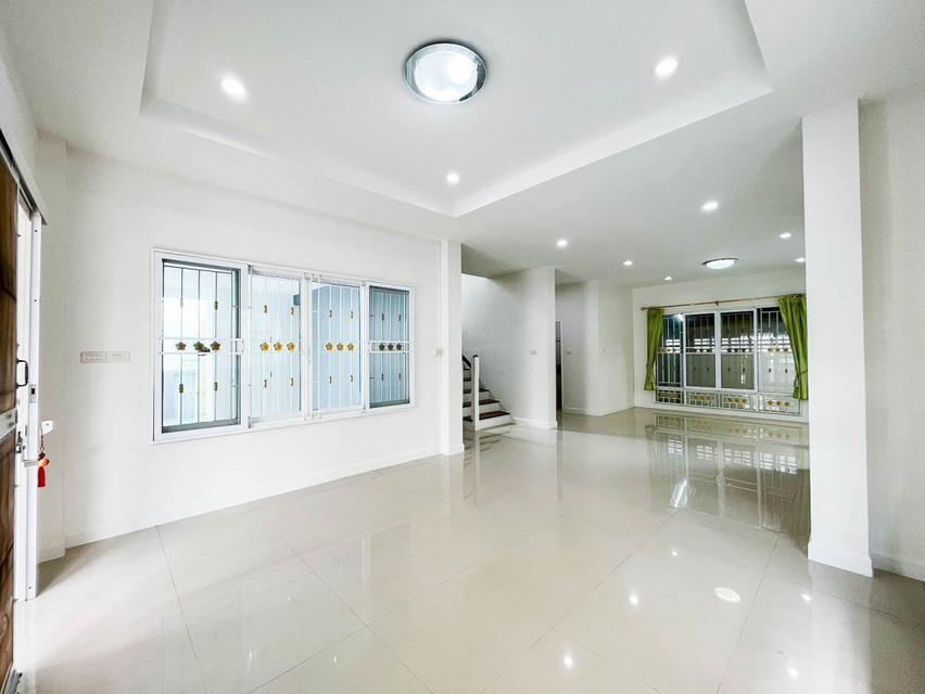 ให้เช่า บ้านเดี่ยว 2 ชั้น เพิ่งรีโนเวทใหม่ทั้งหลัง หมู่บ้านราชพฤกษ์ หทัยราษฎร์ 5