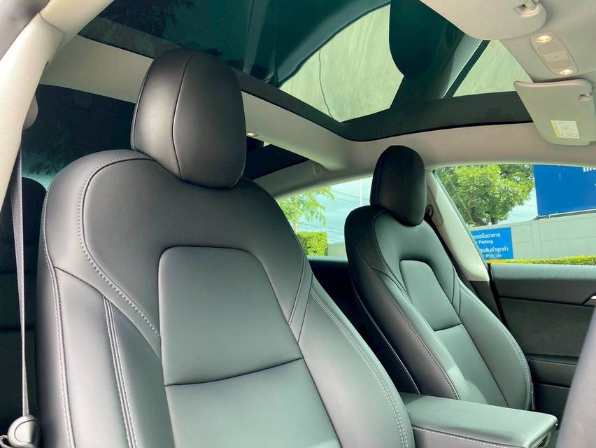 TESLA MODEL3 Long Range 2023 รถสีดำแร็บฟิล์มสีเทามา สวยปิ้งเลย 10