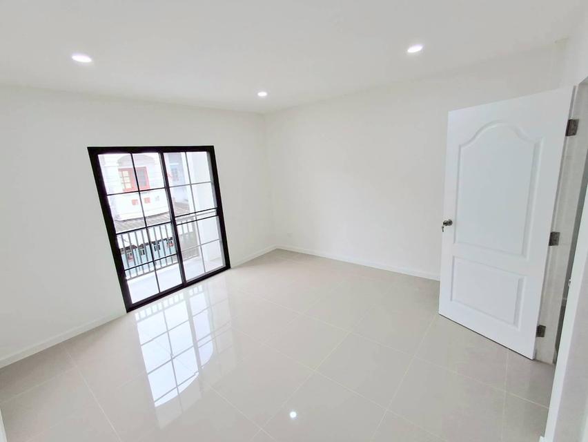 ขาย ทาวน์โฮม2 ชั้นทำเลดี หมู่บ้าน ศิริวรรณ ชวนชม บางบัวทอง 4