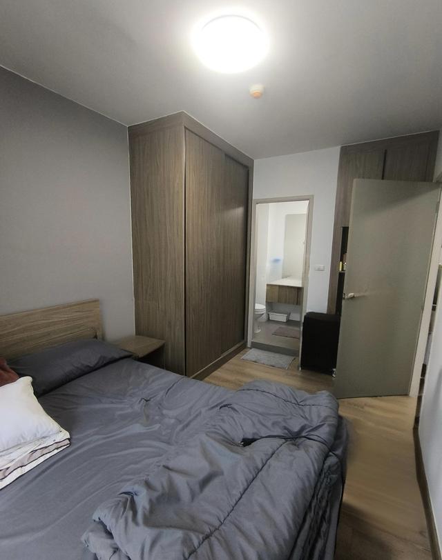 คอนโดแชปเตอร์วันลาดพร้าว ซอย 1 เดินทางสะดวกช๊อปสบาย ใกล้ศูนย์การค้าและศูนย์กลางคมนาคม 2