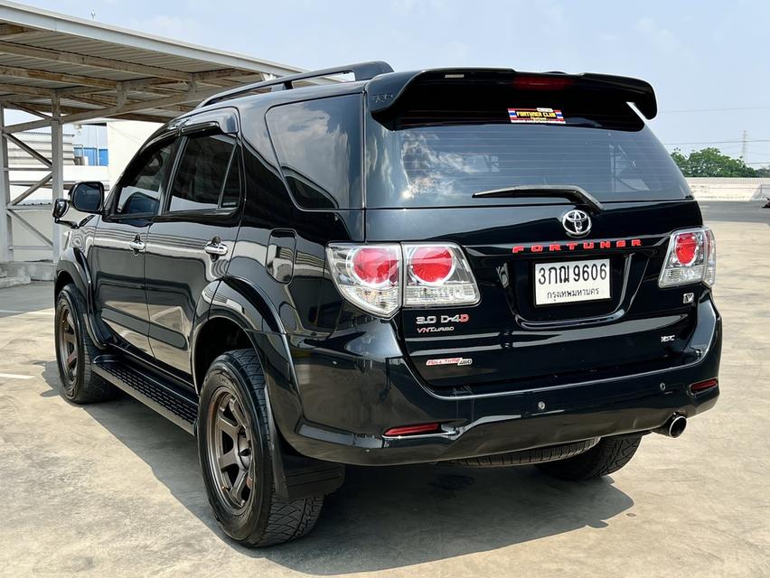 TOYOTA FORTUNER 3.0 V 4X4 auto  ปี 2011  14