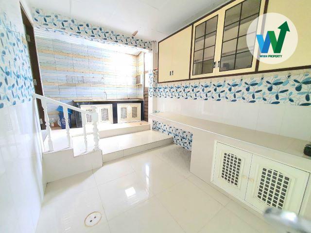 ตึกแถว ซอยประชาสันติ ดินแดง หลังมุม 3