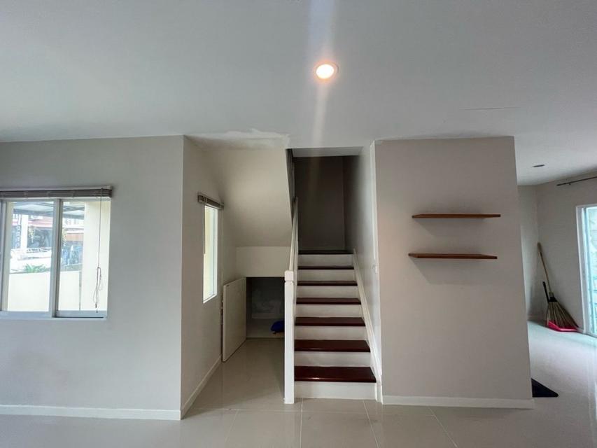 ให้เช่า ทาวน์เฮ้าส์ 2 ชั้น หมู่บ้านพิศาล สุวรรณภูมิ (โครงการ 2-1) 20 ตรว 113 ตรม. 3 นอน 2 น้ำ 5