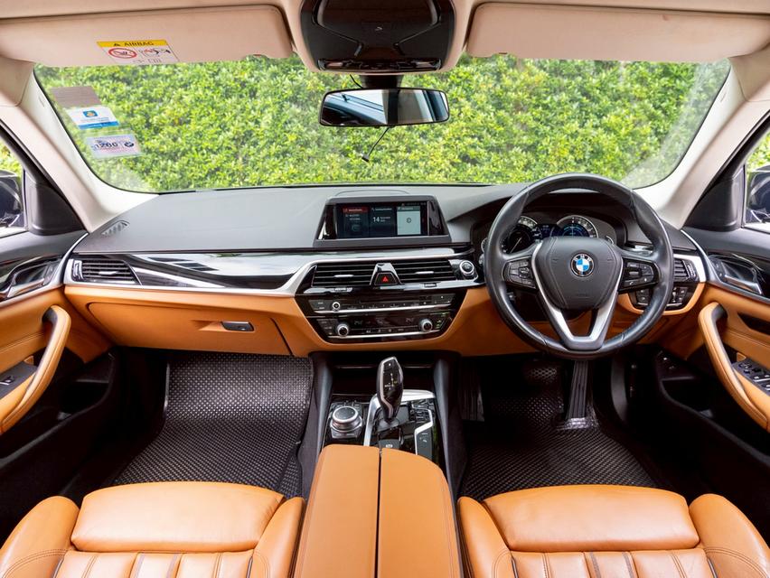BMW 530e ELITE Plug-in Hybrid ปี 2019 รูปที่ 16