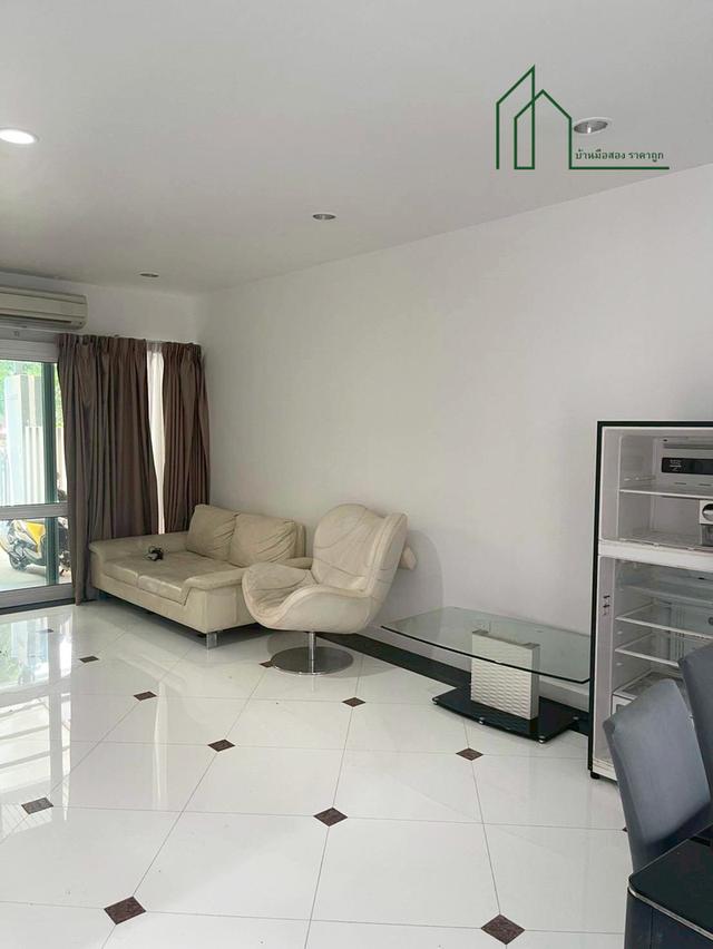ทาวน์โฮม 3 ชั้น หมู่บ้าน Space ลาดพร้าว-เหม่งจ๋าย