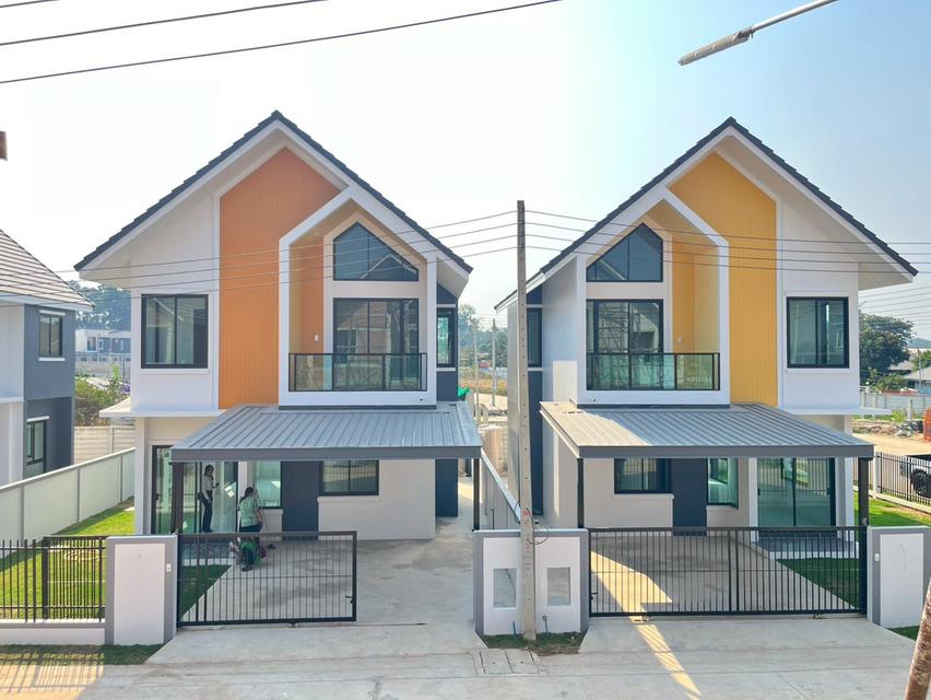 บ้านแฝดสองชั้น ทำเลห้วยวังนอง โครงการบ้านศิริทรัพย์ 1