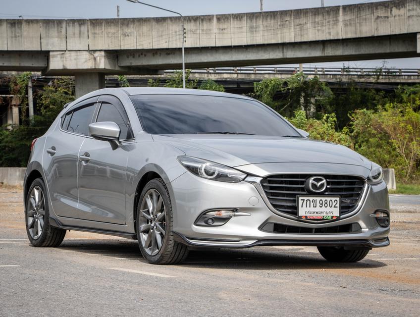 MAZDA MAZDA3 2.0 SP Sports ปี 2018 วิ่ง 140,000 แท้ๆ