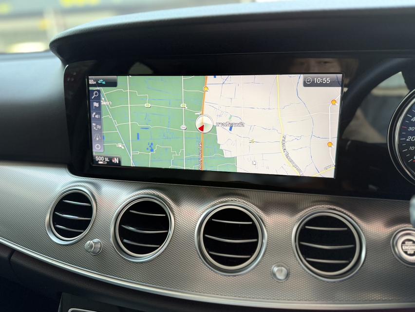 Mercedes Benz E220d Sport รูปที่ 16