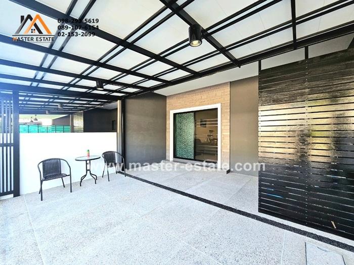 UNIO TOWN ศรีด่าน 22 ทาวน์โฮมหน้ากว้างสวยมาก พร้อมอยู่ แต่งไว้ครบทุกห้อง สะอาด ติดถนนเมนโครงการกว้าง 12 เมตร 12