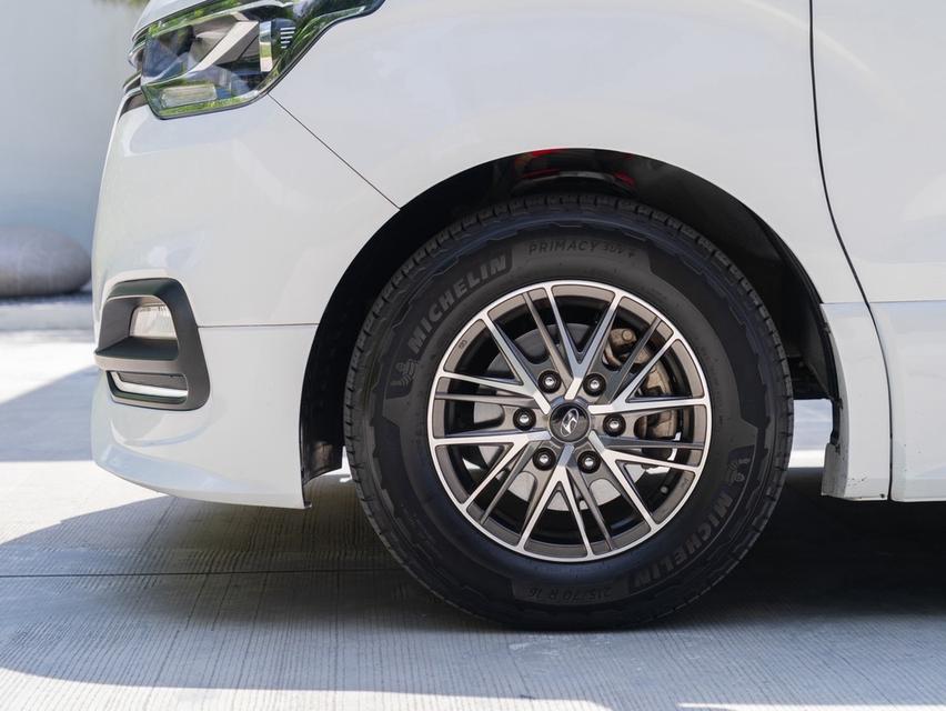 HYUNDAI H-1 2.5 ELITE NS ปี 2023 มือสอง รูปที่ 17