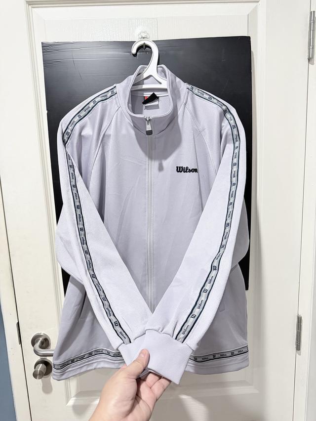 เสื้อวอร์มสีเทา แบรนด์ Wilson รูปที่ 6