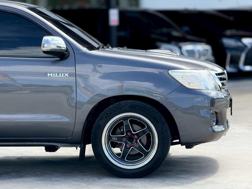 TOYOTA HILUX VIGO 2.5 E 2014 7
