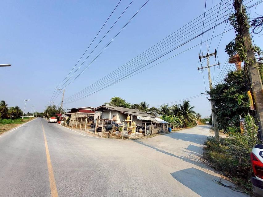 ขายด่วนที่ดิน 96 ตรว ติดถนนสาธารณะ ลานตากฟ้า นครชัยศรี นครปฐม 10