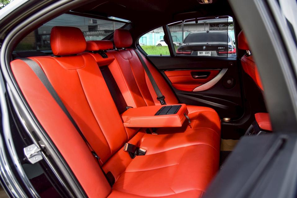 รหัสรถ CBL8930 BMW 330e M Sport LCI F30 AT 2019 15