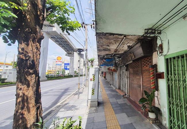 ขายอาคารพาณิชย์ ปากซอยลาดพร้าว 37 ห้วยขวาง กรุงเทพมหานคร เนื้อที่ 11 ตร.ว. 2