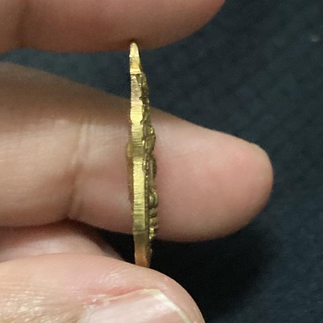 เหรียญพระพุทธชินราชหลังนางกวัก (สภาพสวย) 3