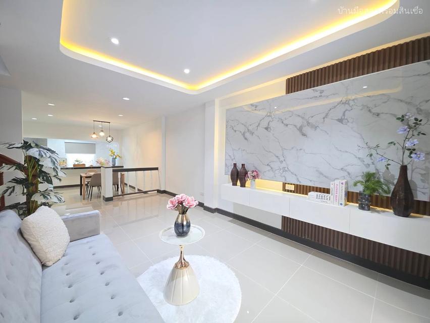 หมู่บ้านแมกไม้มิ่งเมือง สุเหร่าคลองหนึ่ง 6