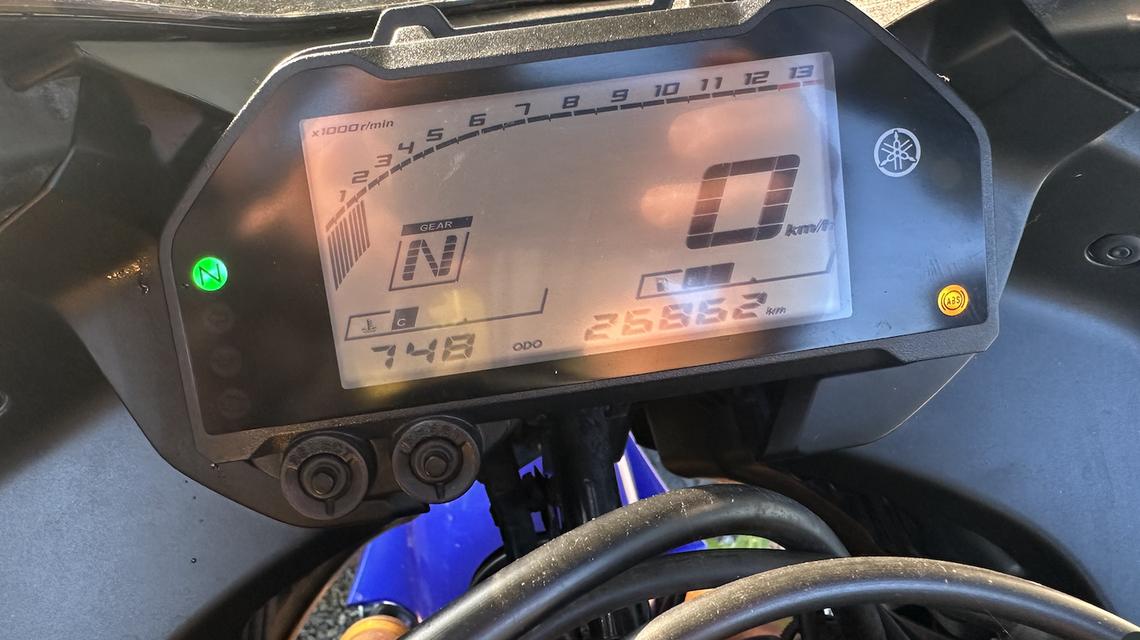 YAMAHA R3 2021 2