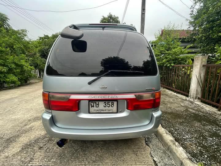 Nissan Serena รีบขาย 4