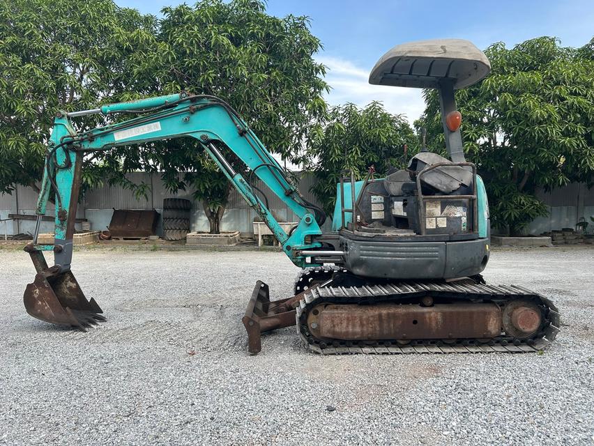 รถแบคโฮ KOBELCO SK30SR ขนาด 3 ตัน