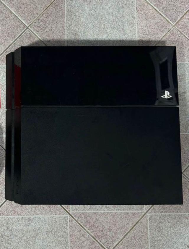 เครื่องเล่นเกม Sony PlayStation 4 2