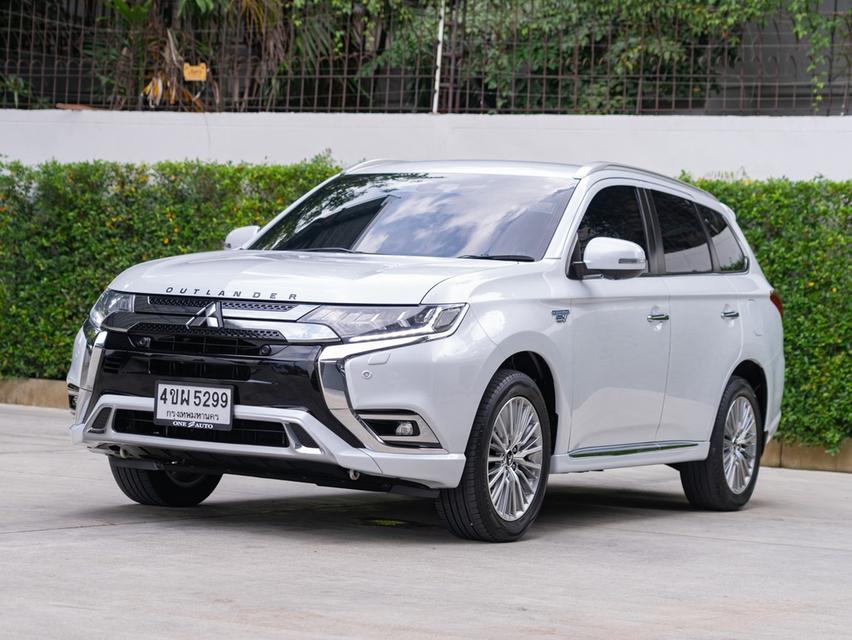 Mitsubishi Outlander PHEV 2.4 GT Premium 4WD ปี 2021จด23