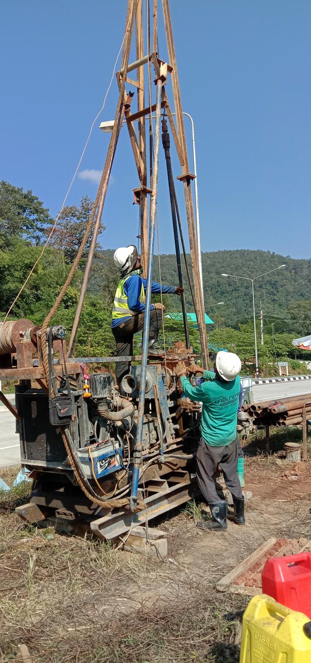 บริการเจาะสำรวจหิน-แร่ เจาะปรับปรุงฐานราก ฯลฯ 4