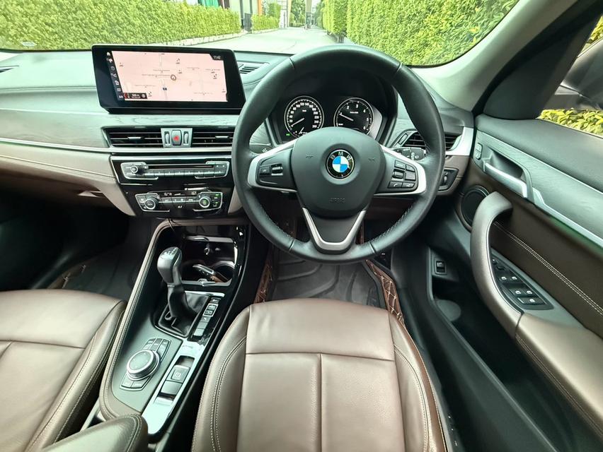 BMW X1 sDrive20d X-Line 2021 สีดำ มี Bsi 10 ปี หมด 10/10/2031 หรือ 100,000 Km. รูปที่ 9