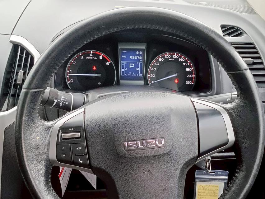 ISUZU DMAX  ISUZU. DMAX Pickup 4dr DCab Vcross Z-Prestige 4WD 3.ODCT (VGS, Navi) Y2014 9