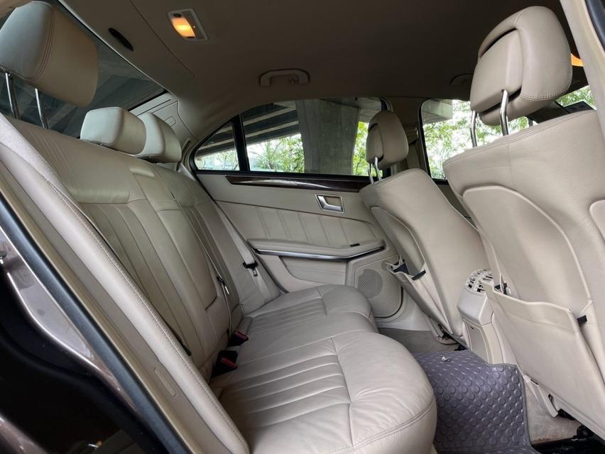 รหัสรถ WMT9253 BENZ E300 Bluetec Hybrid ปี 2013 12