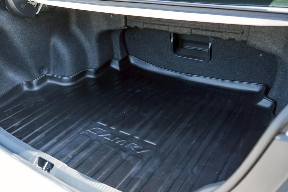 รหัสรถ CBL8637 TOYOTA CAMRY 2.0 G Extremo AT 2016 19