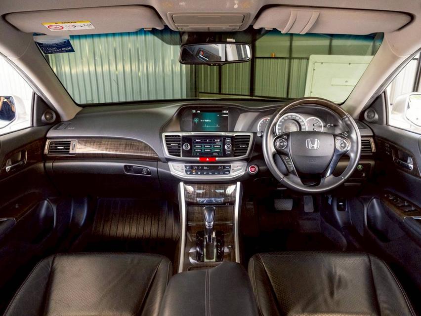 HONDA ACCORD 2.0EL ปีจด 2014 ประกันเครื่องเกียร์3ปี / 30,000 km. 12