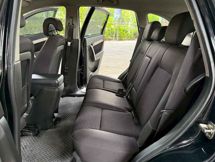 Chevrolet Captiva 2.4 LSX AT ปี 2012 15