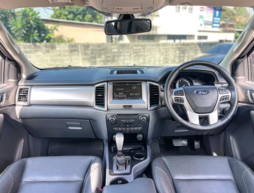 ขาย Ford Everest 2.2Titanium ปี16 11